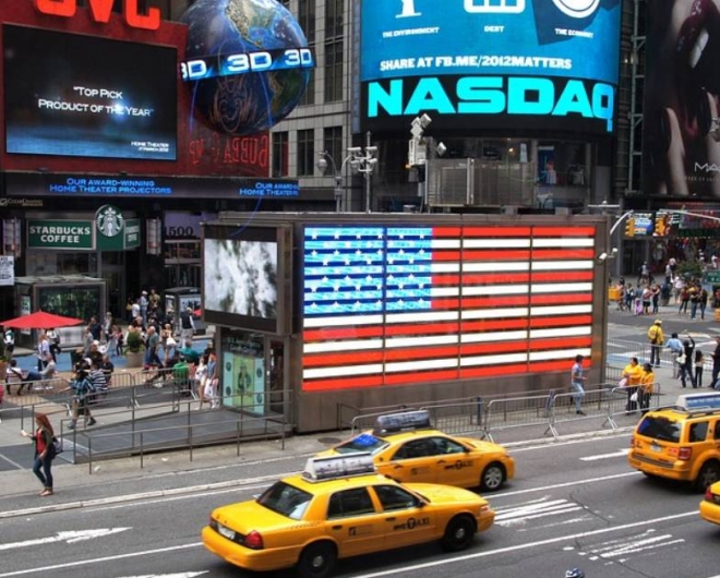 both NASDAQ and S&P drop after a strong start in maarch